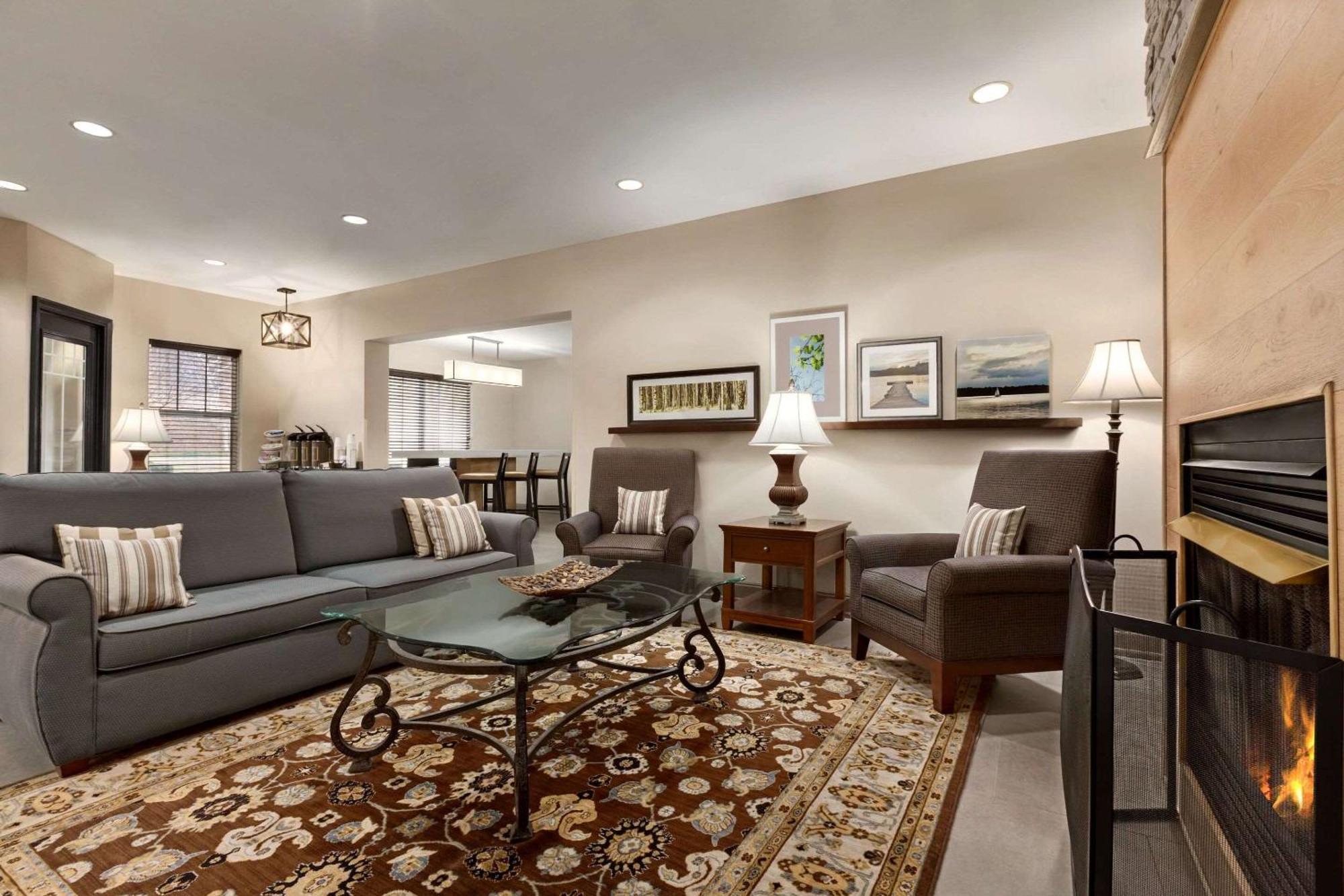 Country Inn & Suites By Radisson, Dalton, Ga Εξωτερικό φωτογραφία