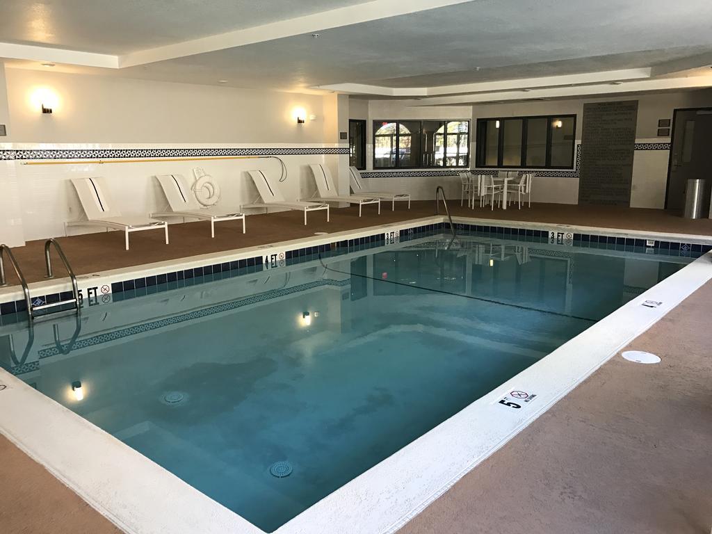 Country Inn & Suites By Radisson, Dalton, Ga Εξωτερικό φωτογραφία
